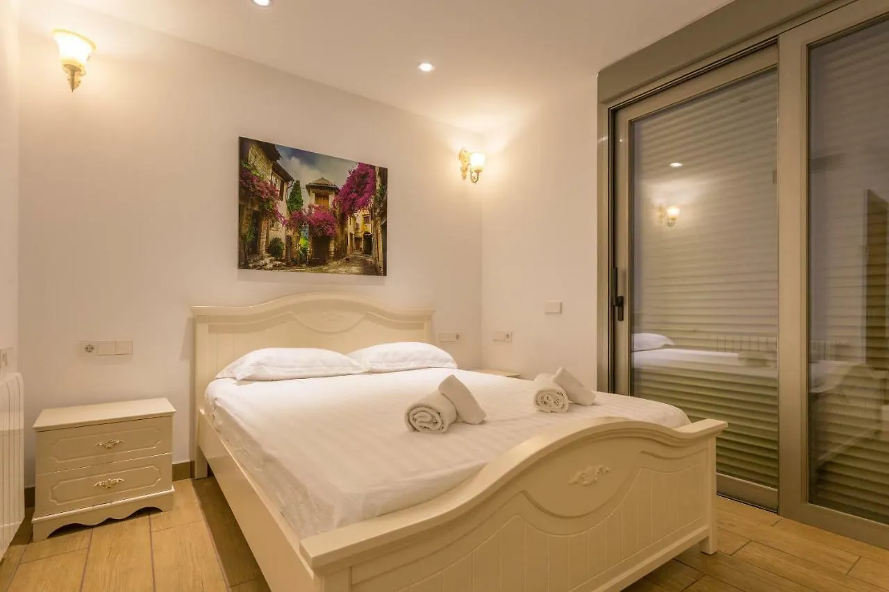Grand Palace San Antonio  San Antonio (Ibiza)